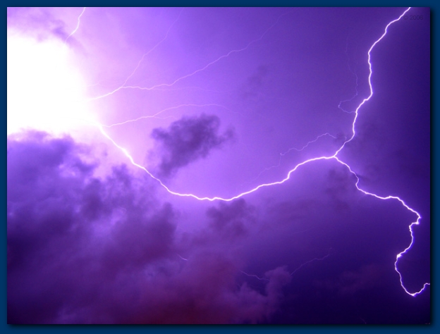 602x451 pixels (144K)