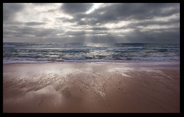 608x381 pixels (138K)